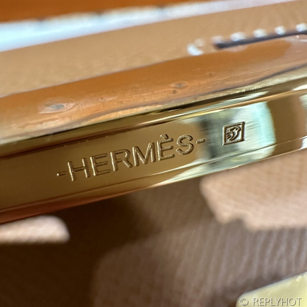 [하이엔드급] 에르메스 콘스탄스 투고 월렛  / CK37 브라운골드 엡솜 금장 [매장가 990만원대]