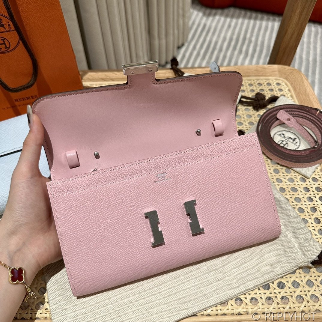 [하이엔드급] 에르메스 콘스탄스 투고 월렛  / 3Q 로즈사쿠라 엡솜 은장 [매장가 990만원대]