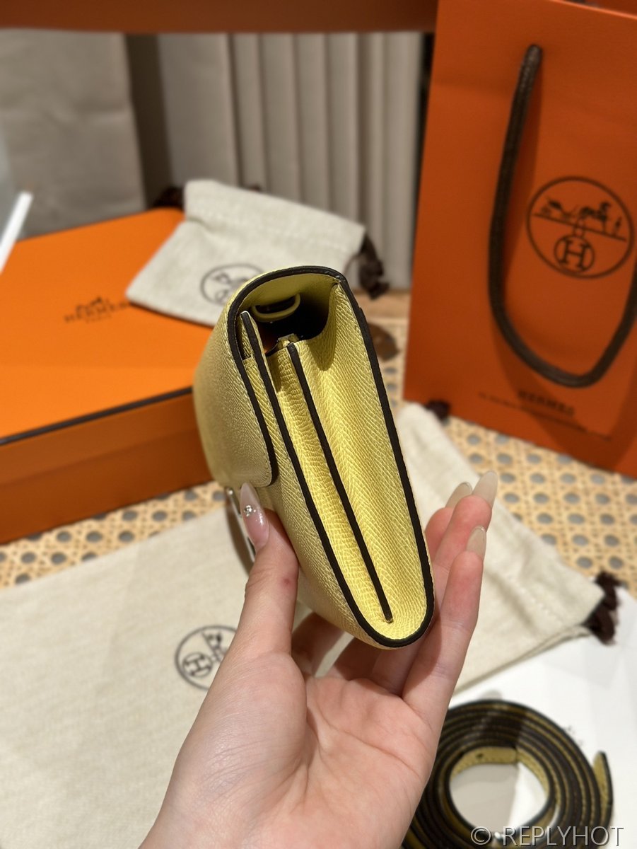 [하이엔드급] 에르메스 콘스탄스 투고 월렛  / 1Z Jaune Poussin 엡솜 은장 [매장가 990만원대]