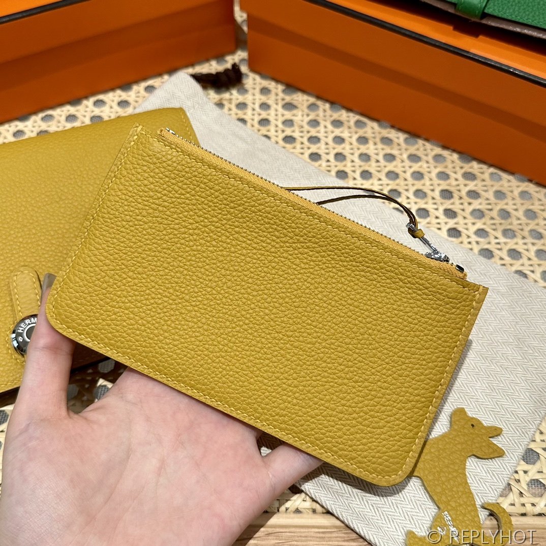 [하이엔드급] 에르메스 도곤 지갑 / 9D Jaune ambre 토고 은장 [매장가 390만원대]