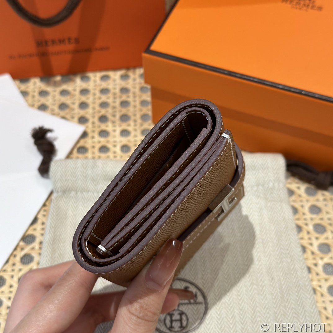 [하이엔드급] 에르메스 베안 트라이폴드 지갑 Hermes Bearn Wallet / CK37 브라운골드 엡솜 은장 [매장가390만원대]