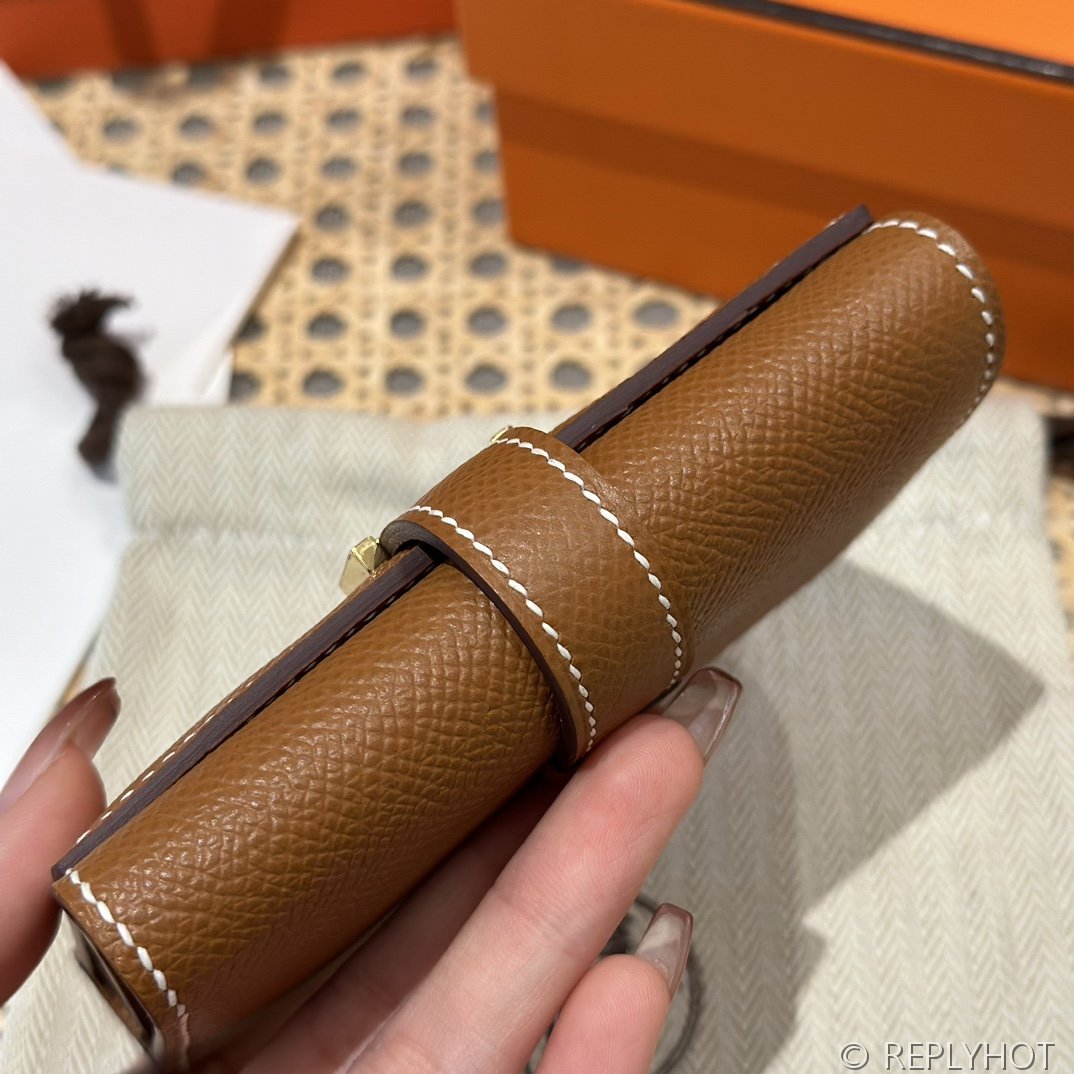 [하이엔드급] 에르메스 베안 트라이폴드 지갑 Hermes Bearn Wallet / CK37 브라운골드 엡솜 금장 [매장가390만원대]