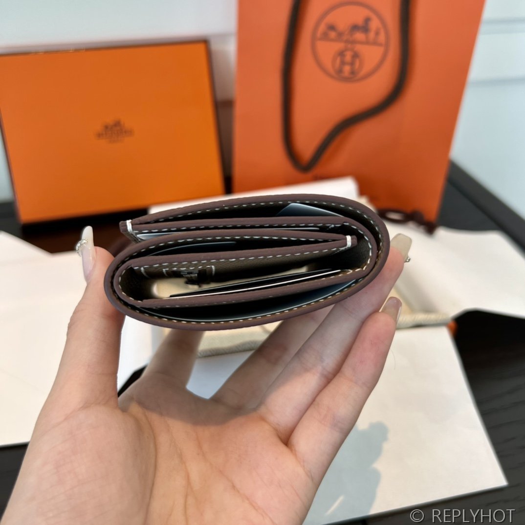 [하이엔드급] 에르메스 베안 트라이폴드 지갑 Hermes Bearn Wallet / CK18 에토프 엡솜 은장 [매장가390만원대]