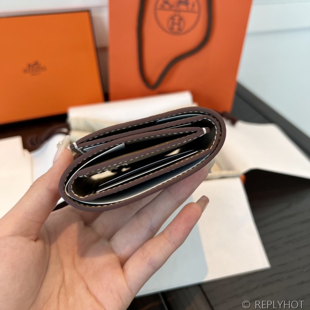 [하이엔드급] 에르메스 베안 트라이폴드 지갑 Hermes Bearn Wallet / CK18 에토프 엡솜 금장 [매장가390만원대]
