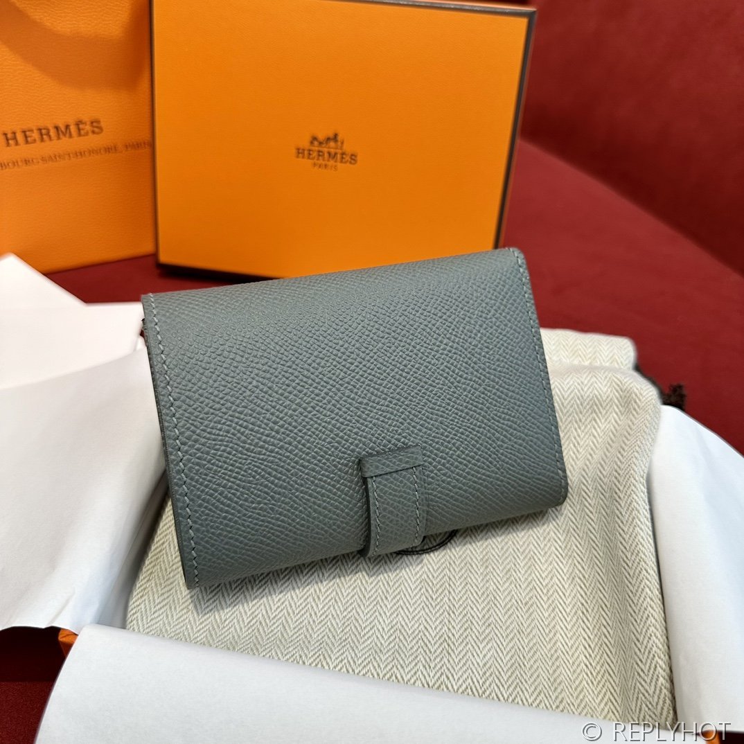 [하이엔드급] 에르메스 베안 트라이폴드 지갑 Hermes Bearn Wallet / 63 엡솜 금장 [매장가390만원대]