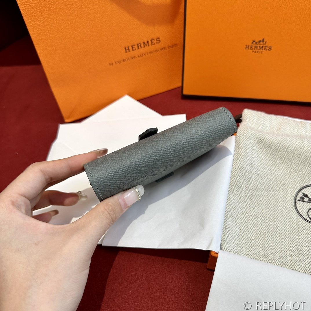 [하이엔드급] 에르메스 베안 트라이폴드 지갑 Hermes Bearn Wallet / 63 엡솜 금장 [매장가390만원대]