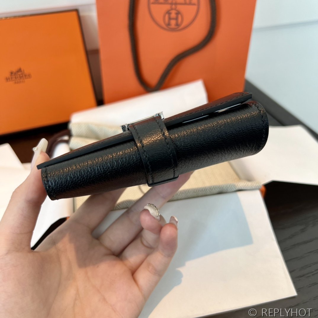 [하이엔드급] 에르메스 베안 트라이폴드 지갑 Hermes Bearn Wallet / CK89 노아 체버 은장 [매장가390만원대]