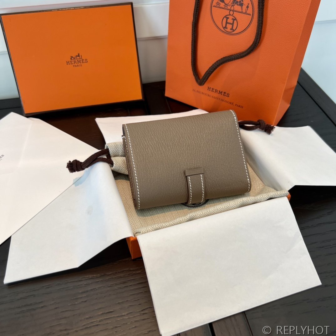 [하이엔드급] 에르메스 베안 트라이폴드 지갑 Hermes Bearn Wallet / CK18 에토프 체버 은장 [매장가390만원대]