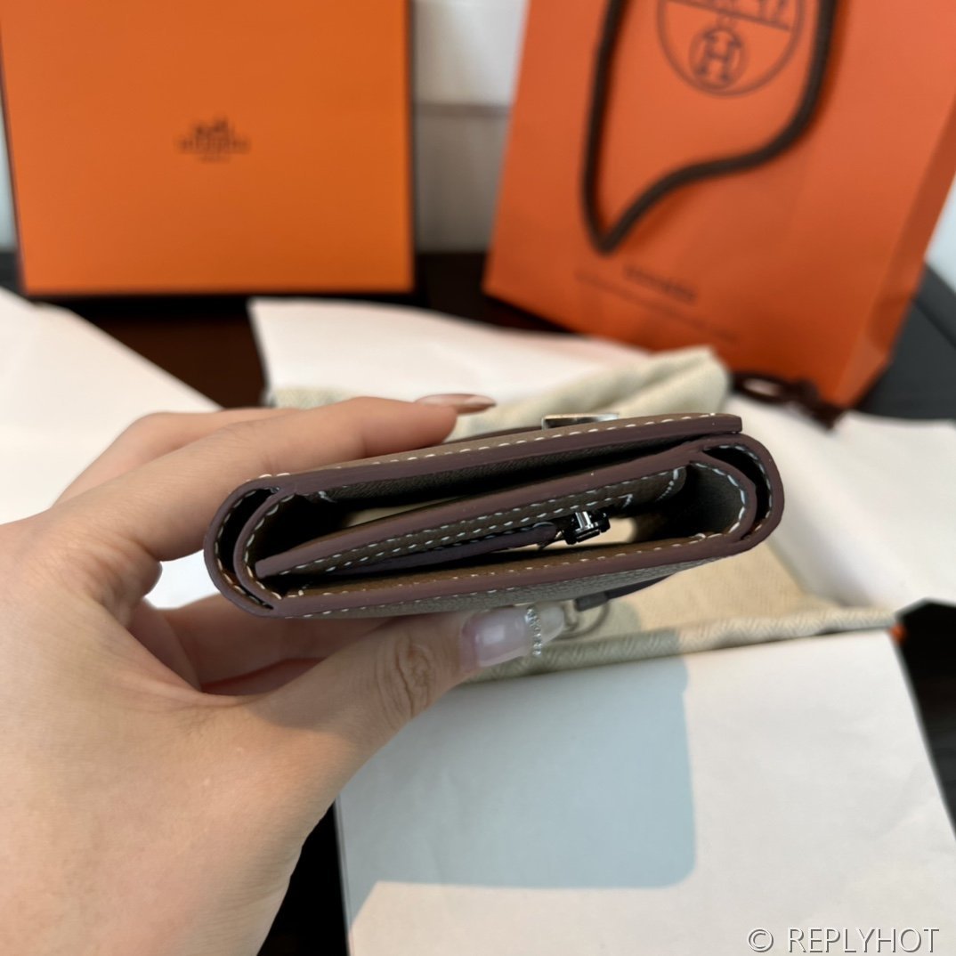 [하이엔드급] 에르메스 베안 트라이폴드 지갑 Hermes Bearn Wallet / CK18 에토프 체버 은장 [매장가390만원대]