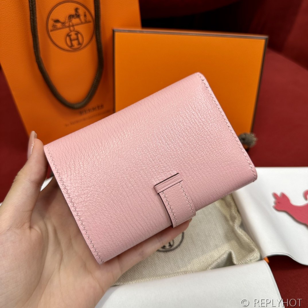 [하이엔드급] 에르메스 베안 트라이폴드 지갑 Hermes Bearn Wallet / 3Q 로즈사쿠라 체버 은장 [매장가390만원대]