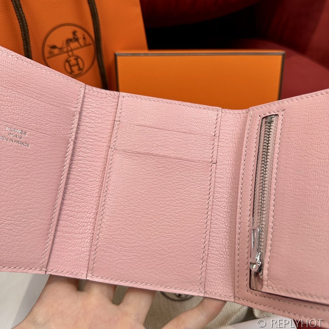 [하이엔드급] 에르메스 베안 트라이폴드 지갑 Hermes Bearn Wallet / 3Q 로즈사쿠라 체버 은장 [매장가390만원대]