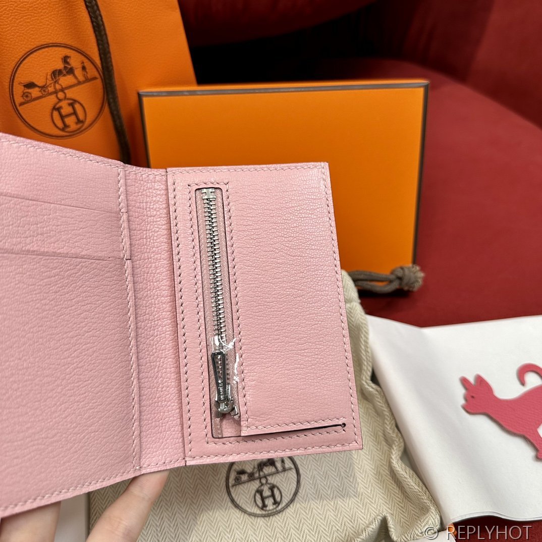 [하이엔드급] 에르메스 베안 트라이폴드 지갑 Hermes Bearn Wallet / 3Q 로즈사쿠라 체버 은장 [매장가390만원대]