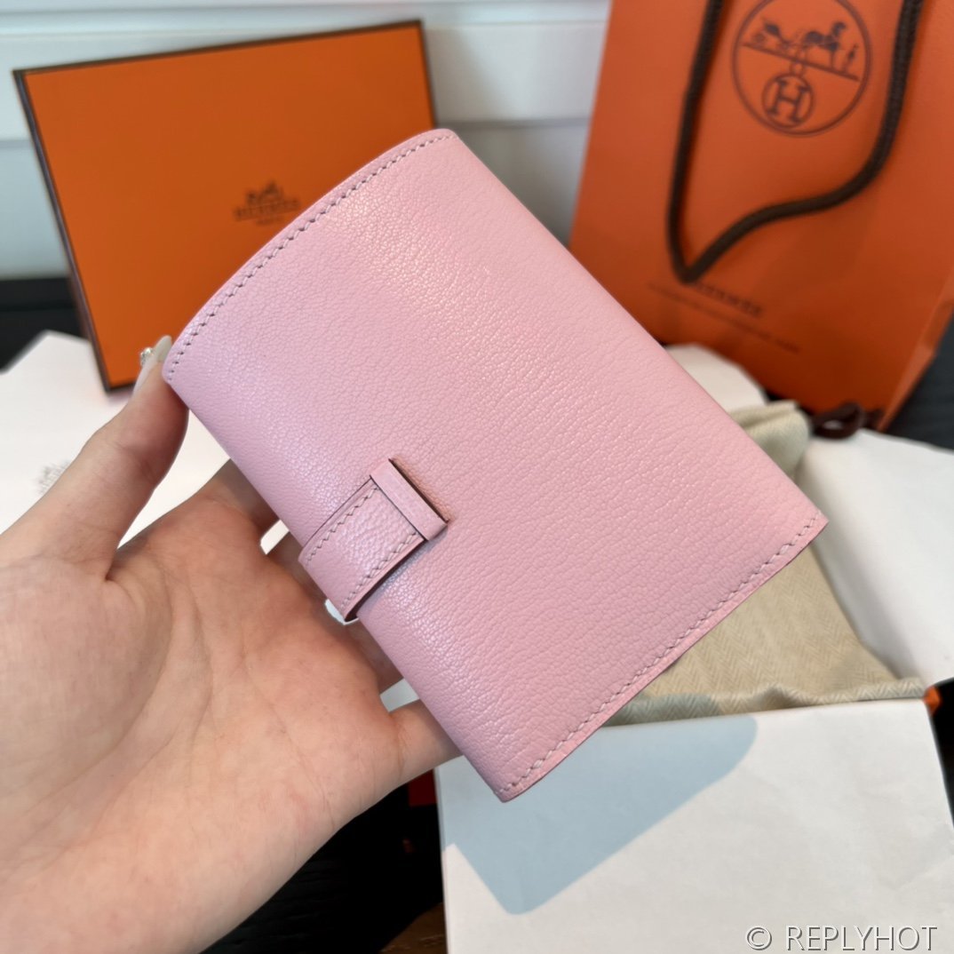 [하이엔드급] 에르메스 베안 트라이폴드 지갑 Hermes Bearn Wallet / 3Q 로즈사쿠라 체버 금장 [매장가390만원대]