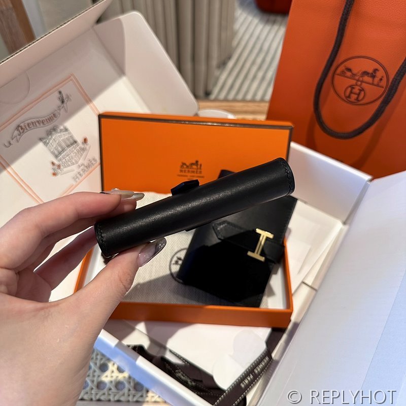[하이엔드급] Hermes 에르메스 베안 카드 홀더 지갑 Bearn Card Holder Wallet / CK89 노아 복스 은장