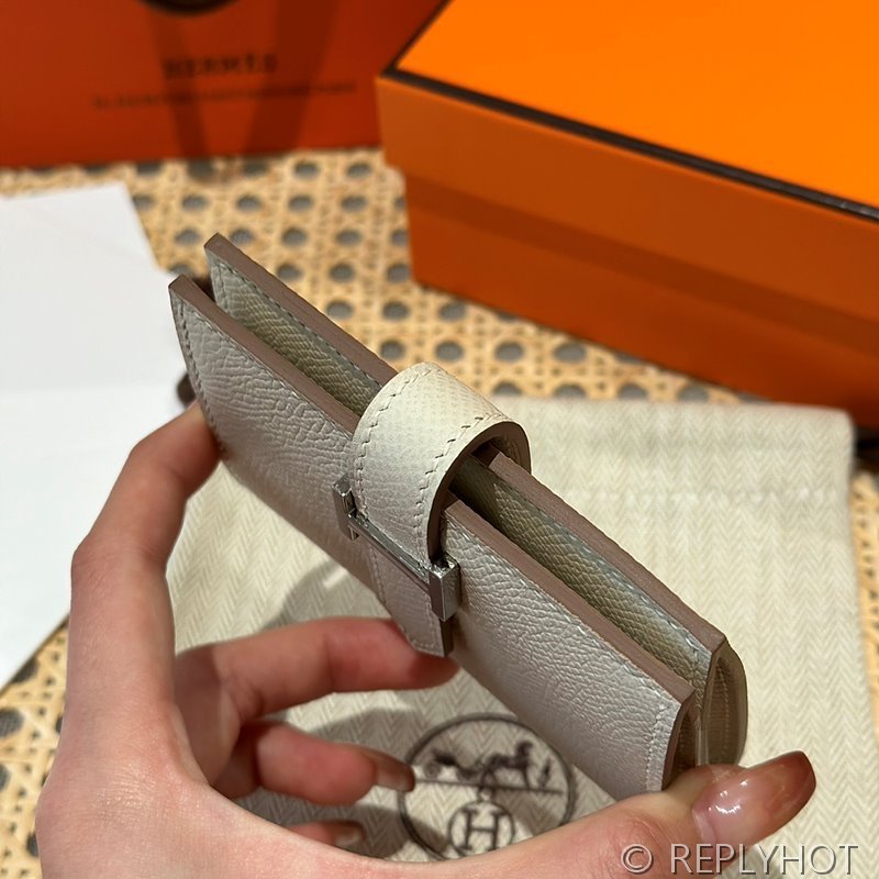 [하이엔드급] Hermes 에르메스 베안 카드 홀더 지갑 Bearn Card Holder Wallet / CK10 화이트 엡솜 은장