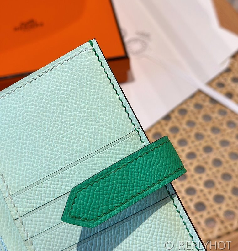 [하이엔드급] Hermes 에르메스 베안 컴팩트 지갑 Bearn Compact Wallet / OZ 그린 엡솜 은장