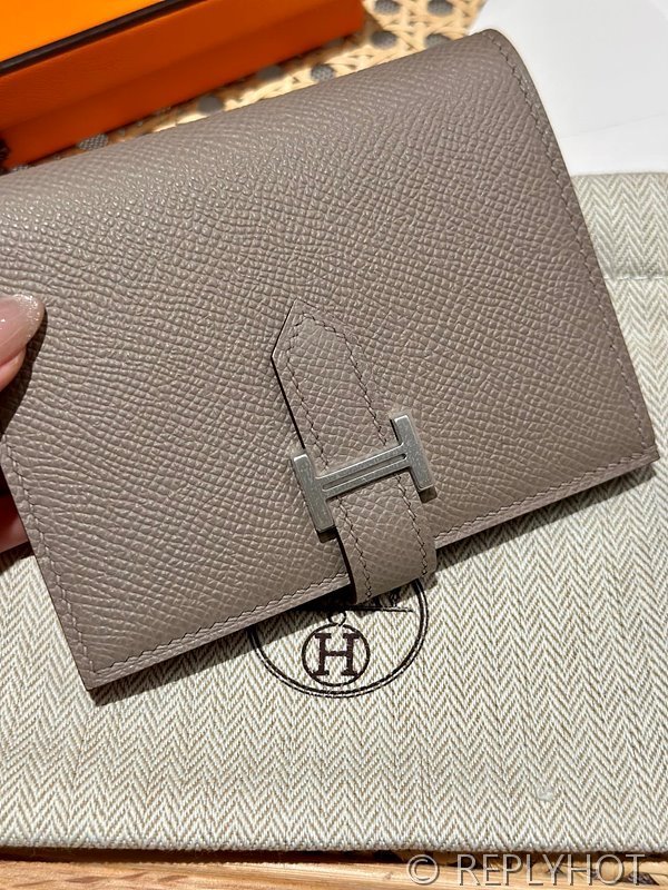 [하이엔드급] Hermes 에르메스 베안 컴팩트 지갑 Bearn Compact Wallet / M8 아스팔트그레이 엠솜 은장