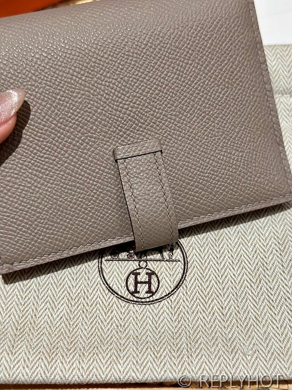 [하이엔드급] Hermes 에르메스 베안 컴팩트 지갑 Bearn Compact Wallet / M8 아스팔트그레이 엠솜 은장