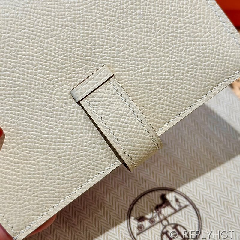 [하이엔드급] Hermes 에르메스 베안 컴팩트 지갑 Bearn Compact Wallet / CK10 밀크쉐이크 CRAIE 엡솜 금장