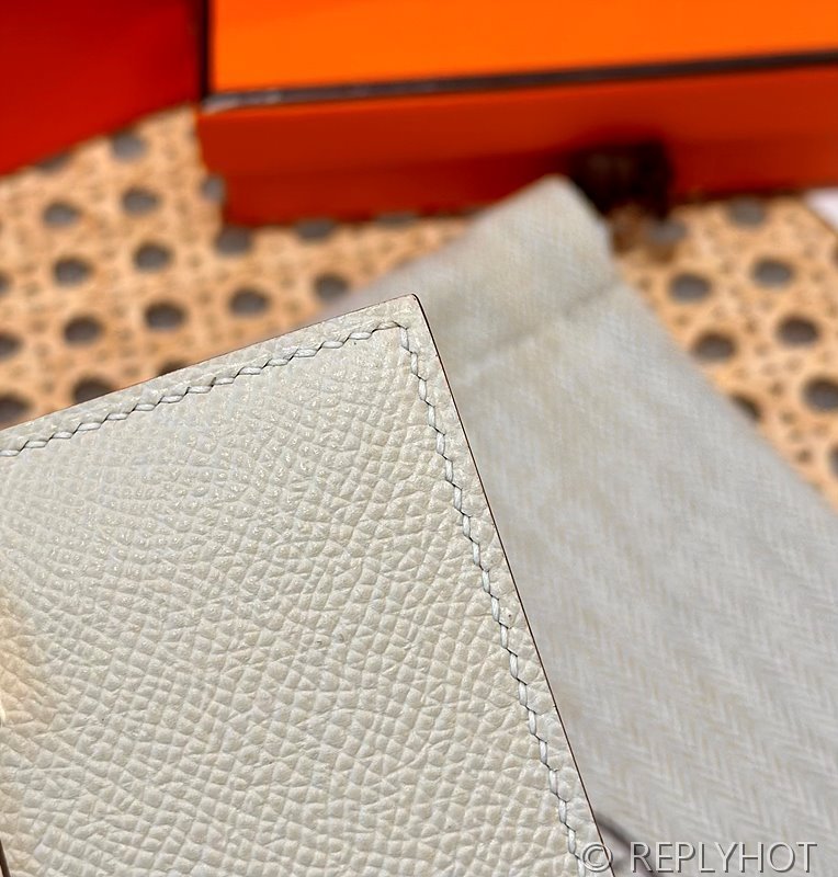 [하이엔드급] Hermes 에르메스 베안 컴팩트 지갑 Bearn Compact Wallet / CK10 밀크쉐이크 CRAIE 엡솜 금장