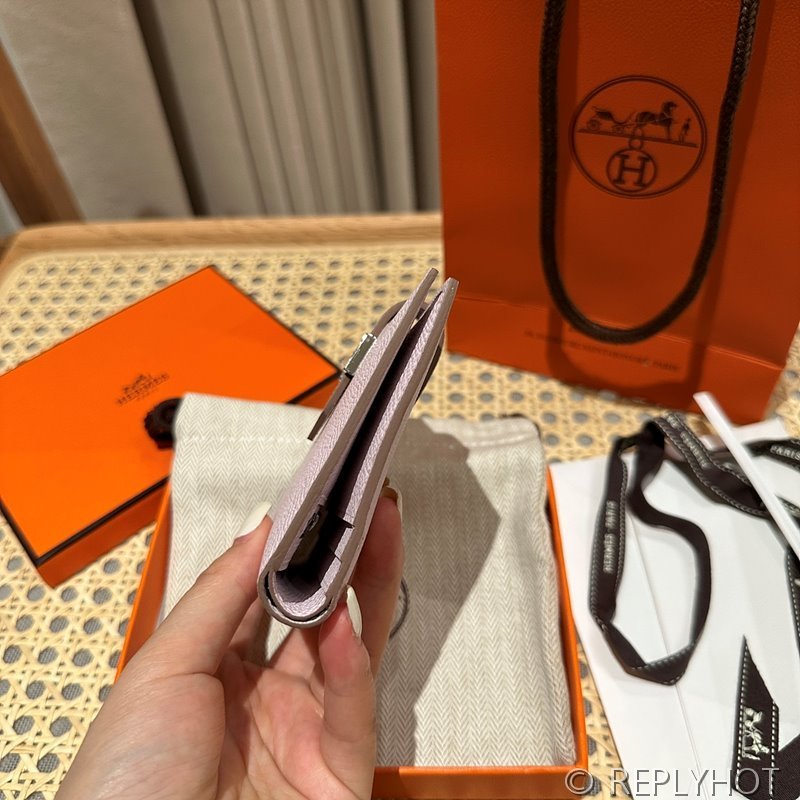 [하이엔드급] Hermes 에르메스 베안 컴팩트 지갑 Bearn Compact Wallet / 09 팔라듐 모브 빨 엡솜 실버 [매장가 385만원대]