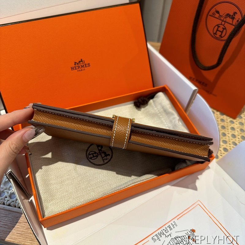 [하이엔드급] HERMES Bearn Wallet 에르메스 베안 장지갑 / CK37 골드브라운 엠솜 금장 [매장가 555만원대]