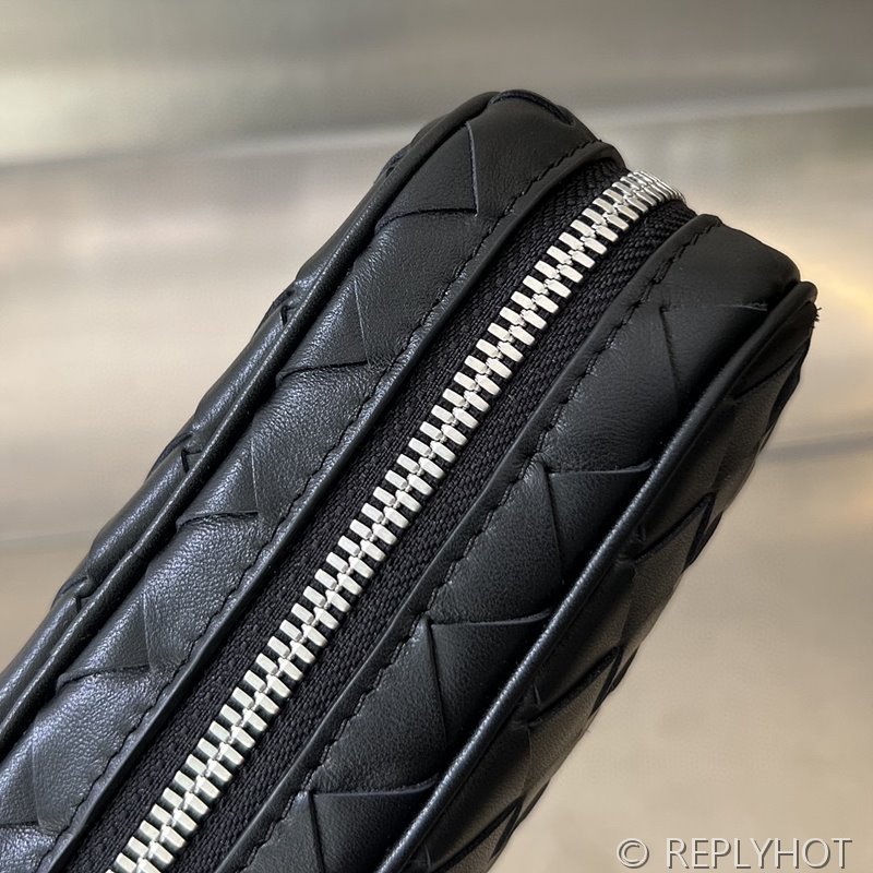 보테가베네타 인트레치아토 스몰 오거나이저 [매장가 138만원대]