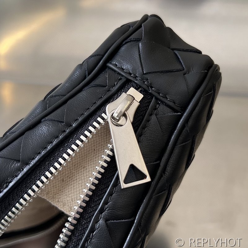 보테가베네타 인트레치아토 스몰 오거나이저 [매장가 138만원대]