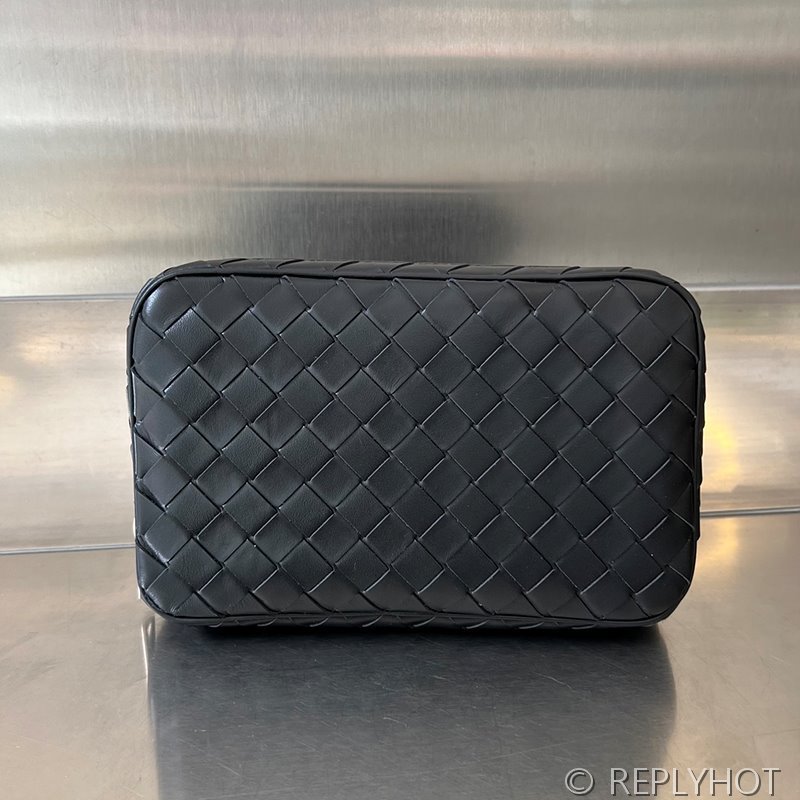 보테가베네타 인트레치아토 미디엄 오거나이저 [매장가 154만원대]