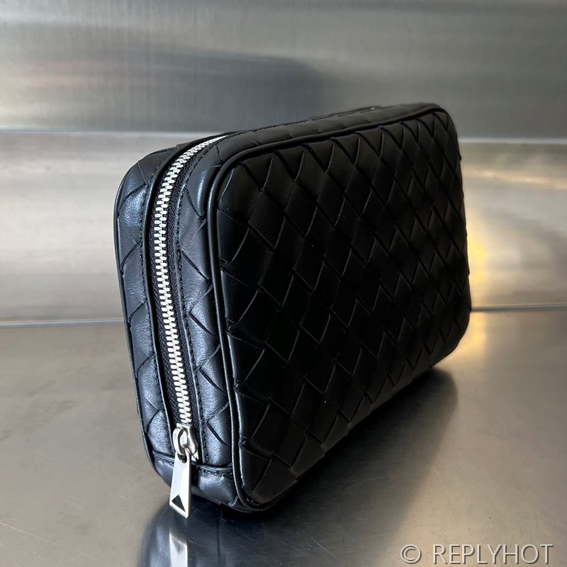 보테가베네타 인트레치아토 미디엄 오거나이저 [매장가 154만원대]