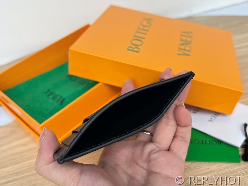 보테가베네타 카세트 카드 지갑 [매장가 58만원대]