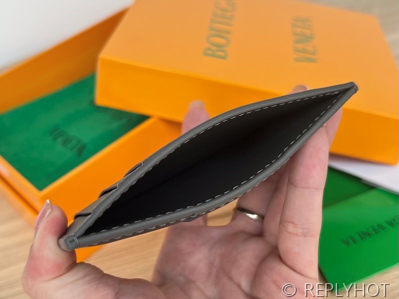 보테가베네타 카세트 카드 지갑 [매장가 58만원대]