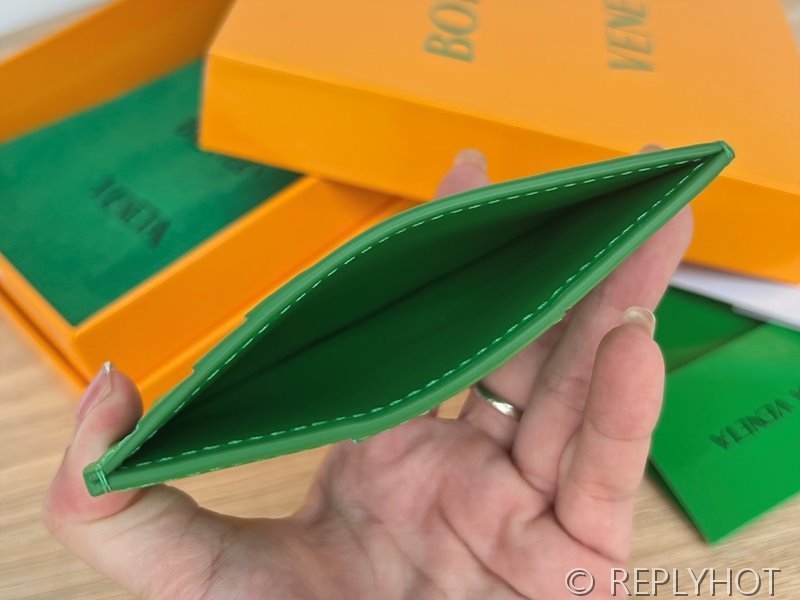 보테가베네타 카세트 카드 지갑 [매장가 58만원대]