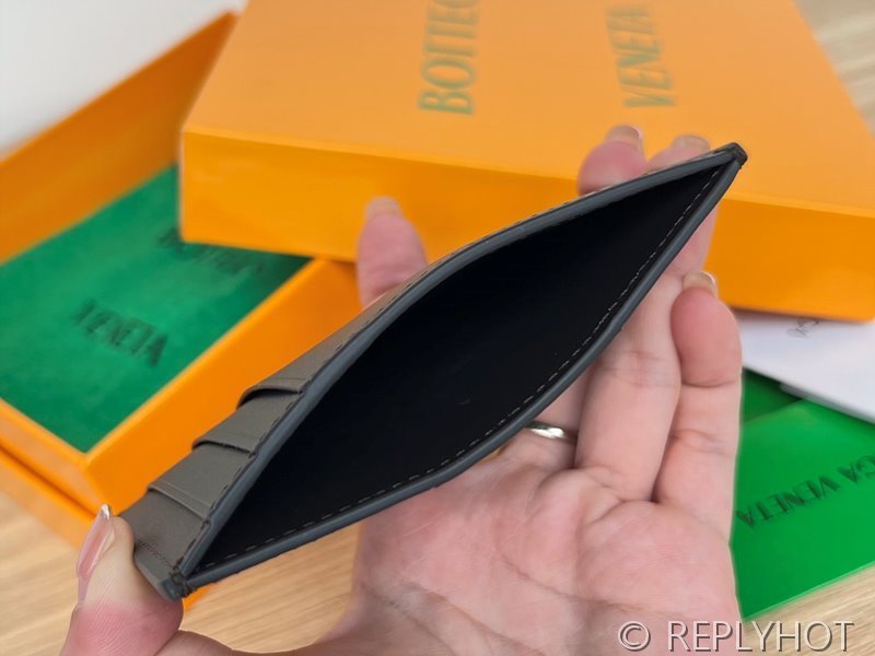 보테가베네타 카세트 카드 지갑 [매장가 58만원대]