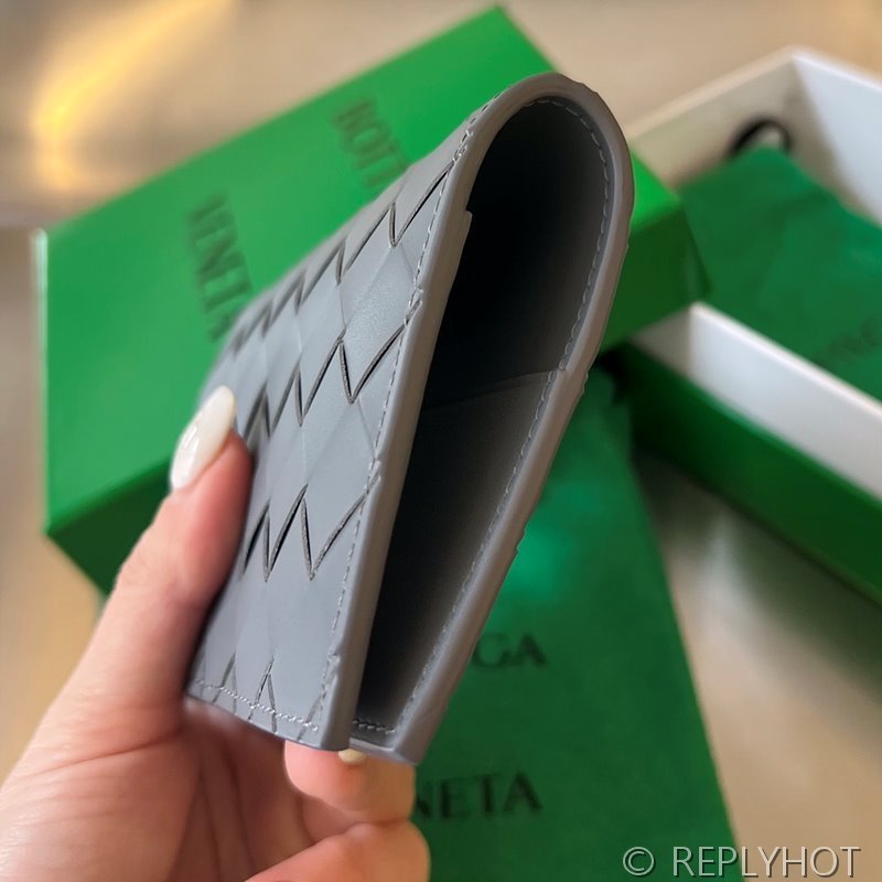 보테가베네타 인트레치아토 플랩 카드 지갑 [매장가 65만원대]