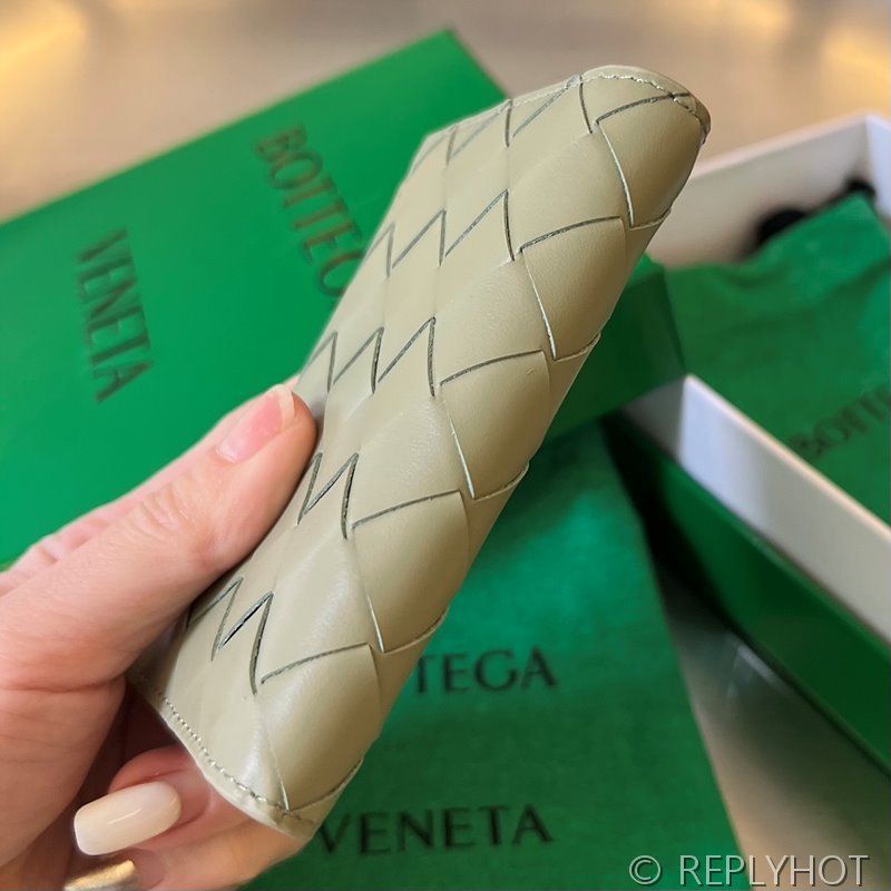 보테가베네타 인트레치아토 플랩 카드 지갑 [매장가 65만원대]