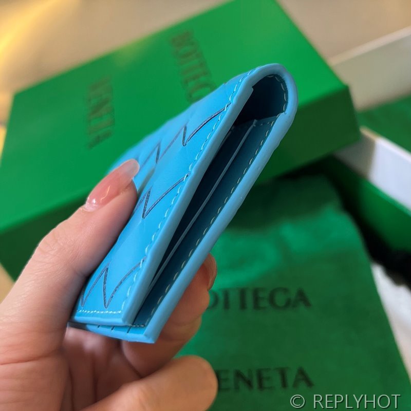 보테가베네타 인트레치아토 플랩 카드 지갑 [매장가 65만원대]