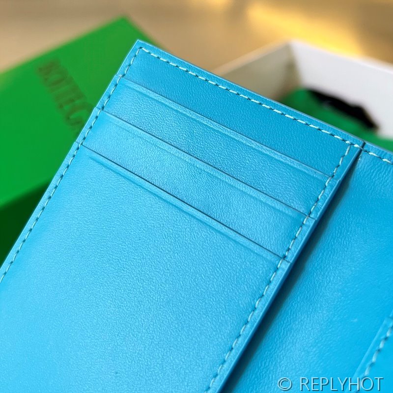 보테가베네타 인트레치아토 플랩 카드 지갑 [매장가 65만원대]