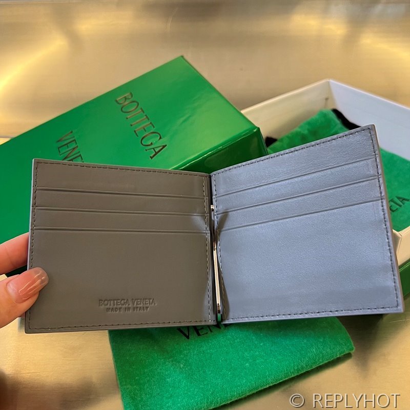 보테가베네타 인트레치아토 클립형 지갑 [매장가 81만원대]