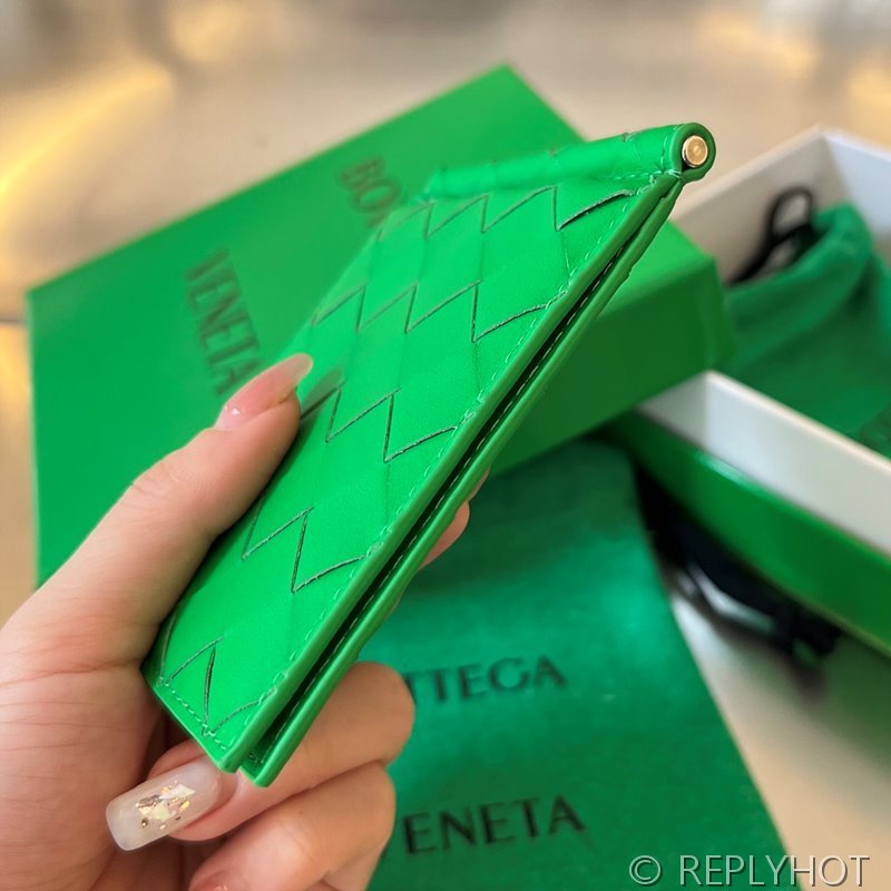 보테가베네타 인트레치아토 클립형 지갑 [매장가 81만원대]