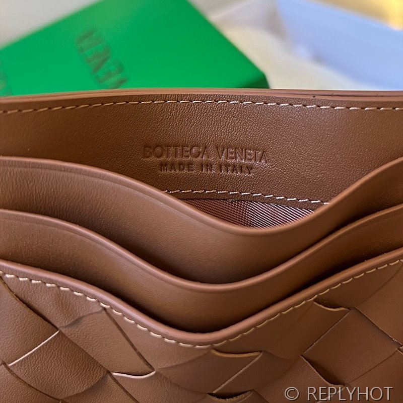 보테가베네타 인트레치아토 카드 지갑 [매장가 49만원대]