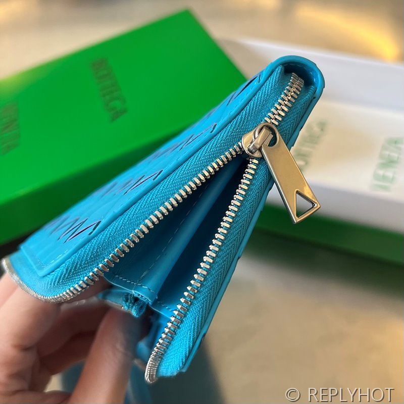 보테가베네타 인트레치아토 지퍼 어라운드 지갑 [매장가 136만원대]