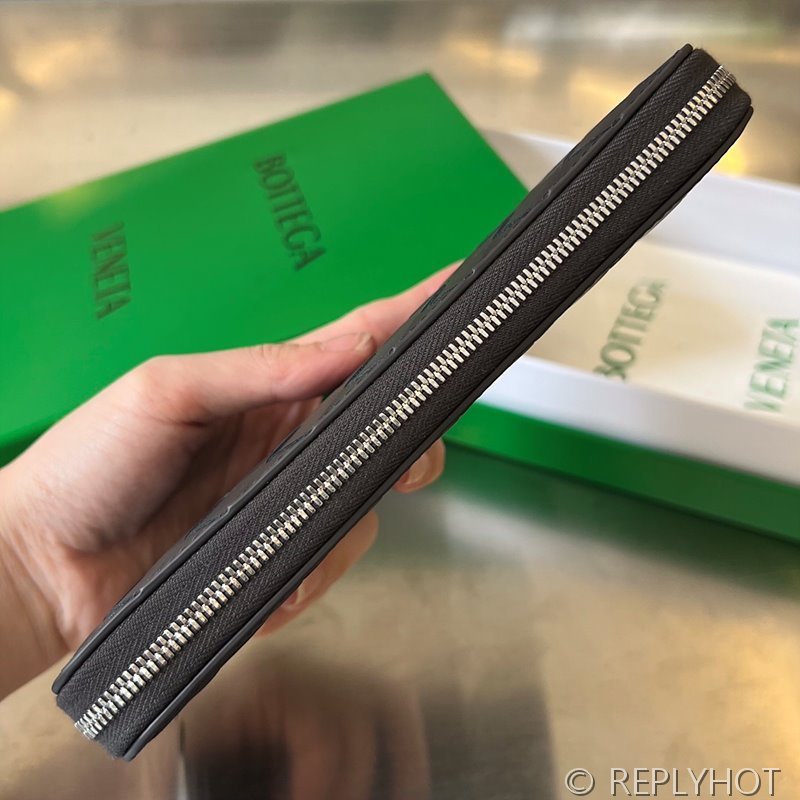 보테가베네타 인트레치아토 지퍼 어라운드 지갑 [매장가 136만원대]