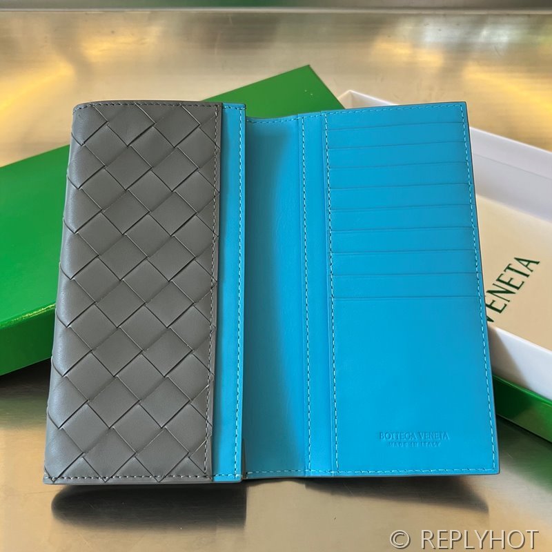보테가베네타 인트레치아토 장지갑 [매장가 120만원대]