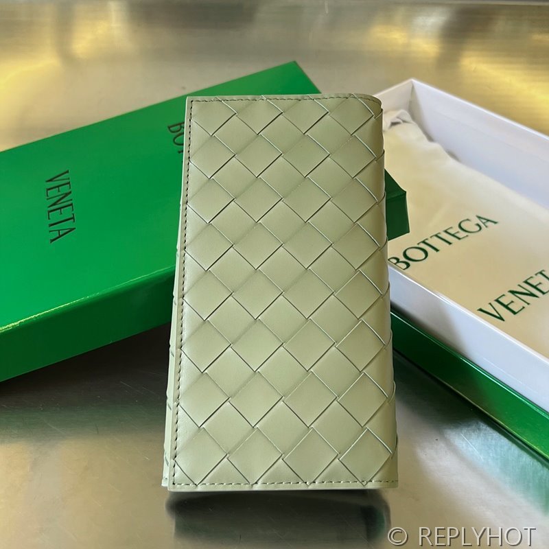 보테가베네타 인트레치아토 장지갑 [매장가 120만원대]