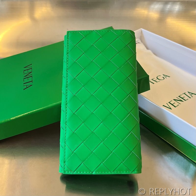 보테가베네타 인트레치아토 장지갑 [매장가 120만원대]