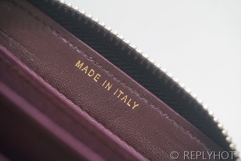 샤넬 클래식 지퍼 동전 지갑 램스킨 골드메탈 블랙 [매장가 94만원대]