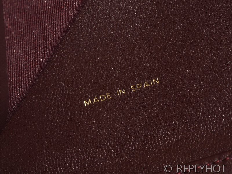 샤넬 클래식 스몰 플랩 지갑 램스킨 골드메탈 블랙 [매장가 170만원대]