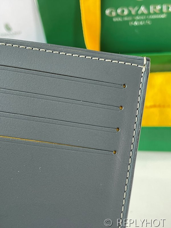 고야드 빅투아르 지갑 PM 그레이