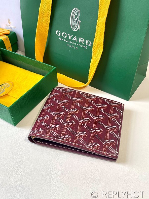 고야드 빅투아르 지갑 PM 버건디